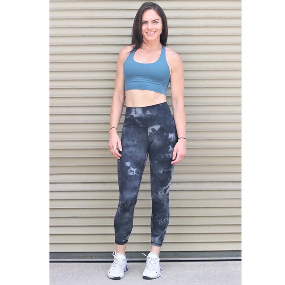 Athletic Stretch Capri Leggings W Pockets - Picture 3 of 6